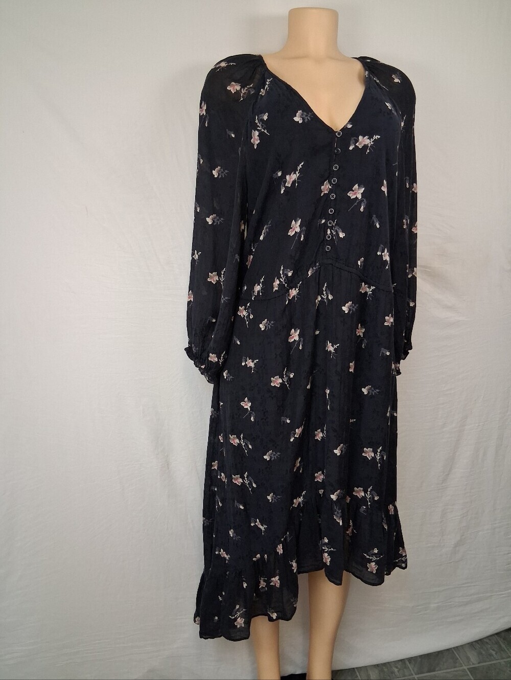 Joie Black Floral Button-Front Long Sleeve Boho spring Midi Dress Size L - Picture 9 of 17